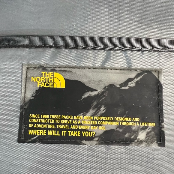 The North Face Jester Backpack Black Red Gray - Picture 4 of 14